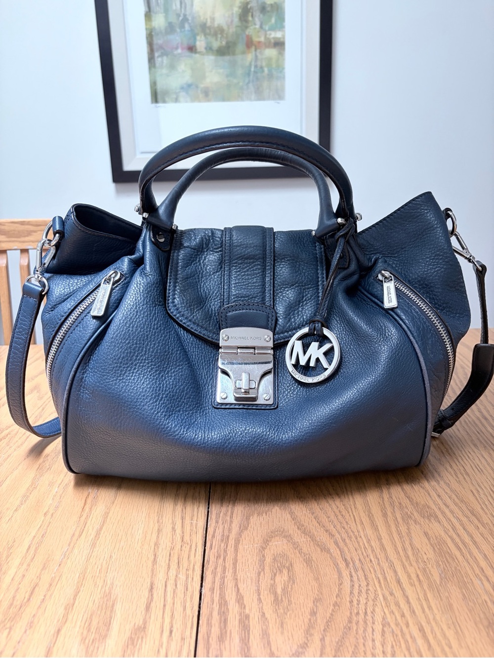 Michael Kors Julia Large Leather Satchel in Navy AQ1204